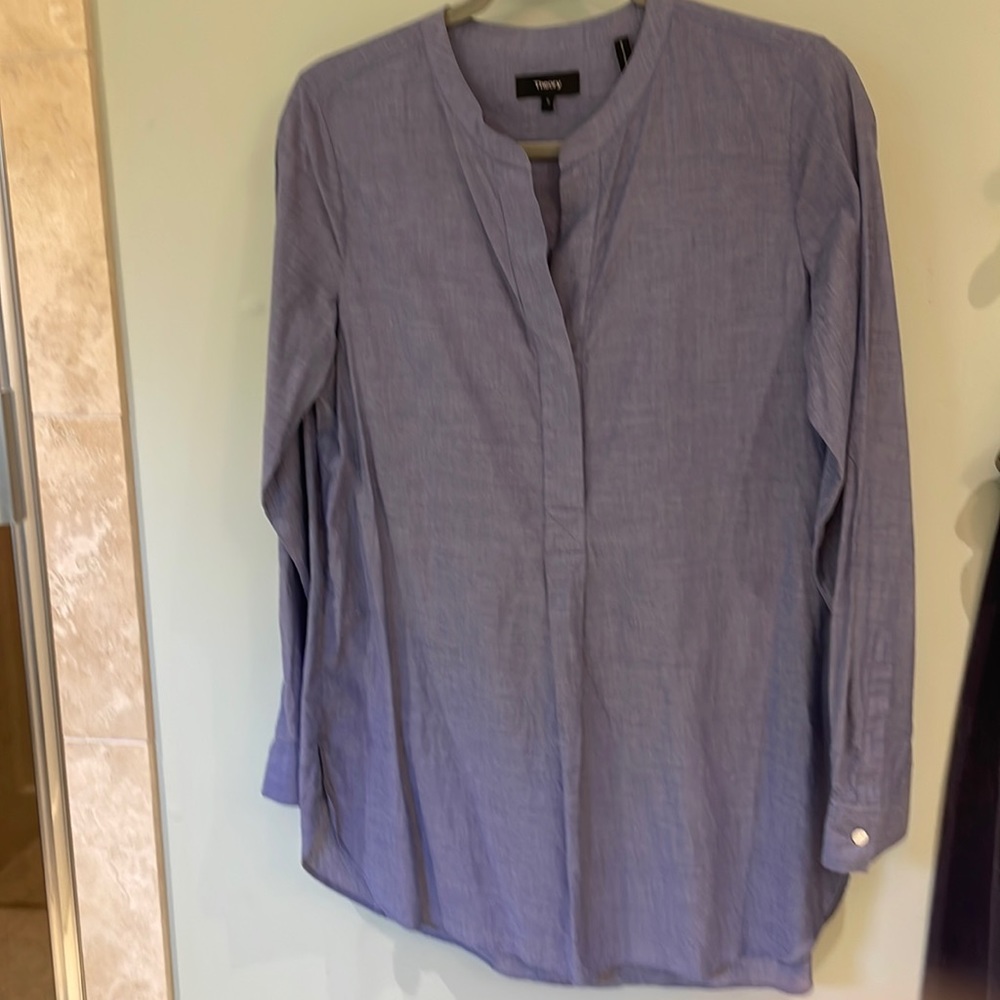 Theory blue tunic blouse EUC